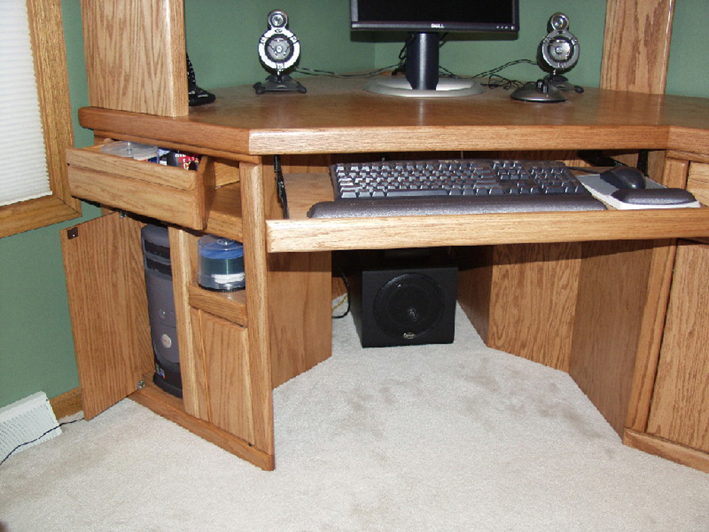 Keyboard, Drawers and Storage